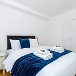Spacious 3Br, 5Min Penge St, Crystal Palace Park